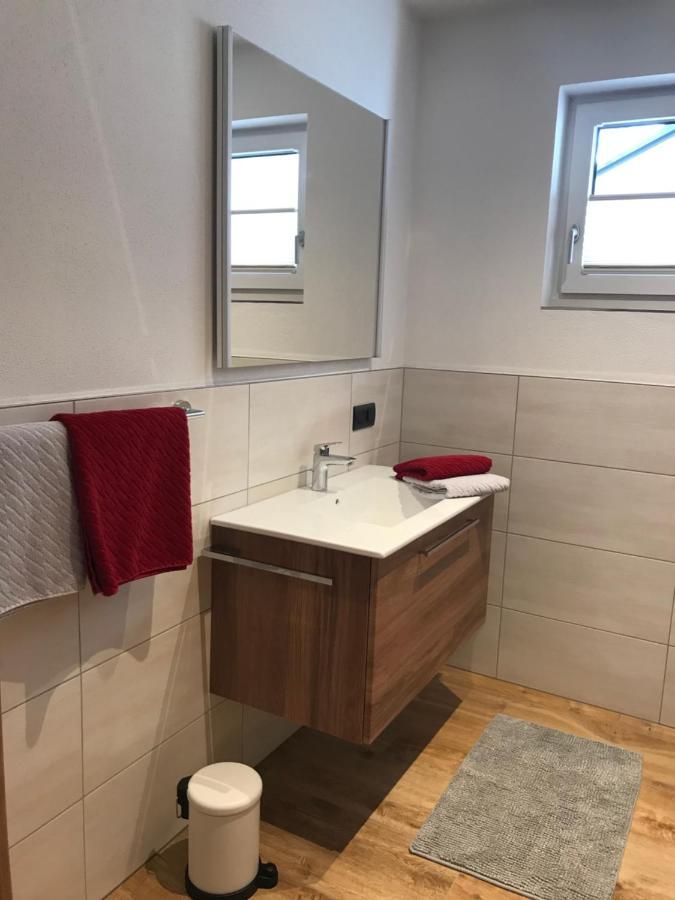 וואגריין Appartement Fritzl מראה חיצוני תמונה