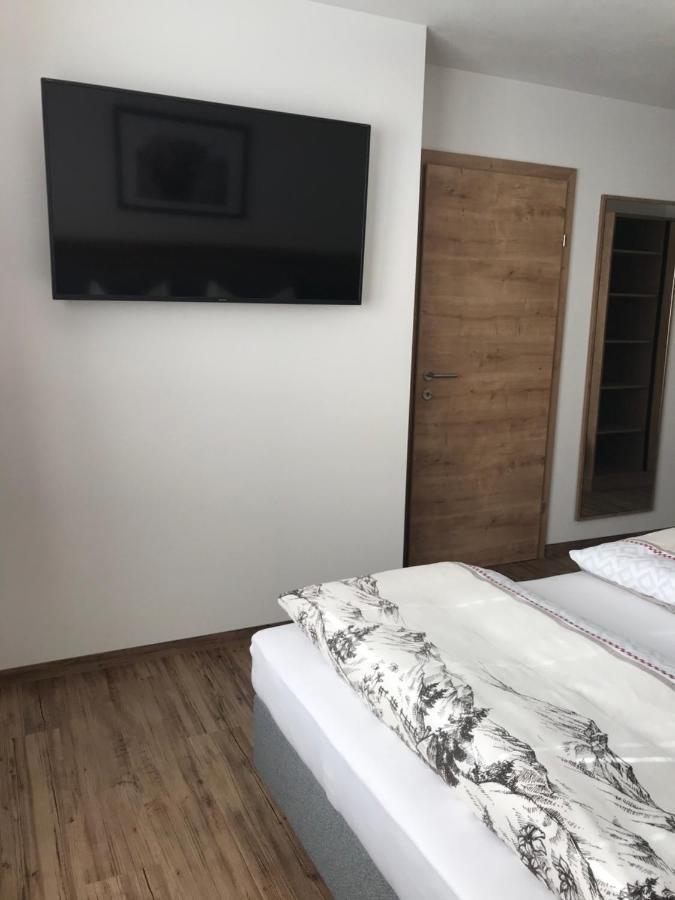 וואגריין Appartement Fritzl מראה חיצוני תמונה