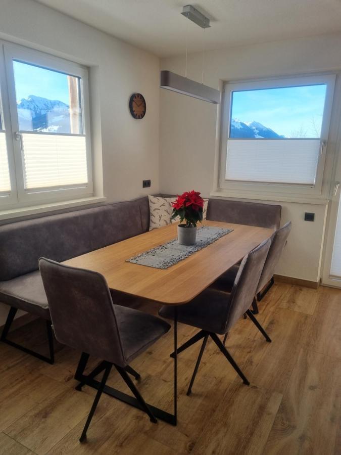 וואגריין Appartement Fritzl מראה חיצוני תמונה